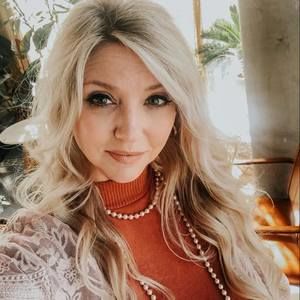 Meet your Posher, Stacey